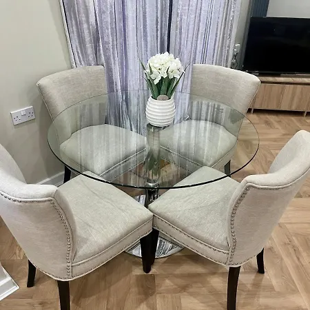 Luxury Spacious 4 Dbl Br House With Free Parking Edinburgh