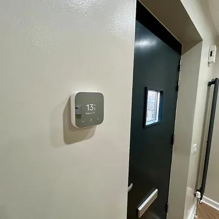 Luxury Spacious 4 Dbl Br House With Free Parking Lejlighed