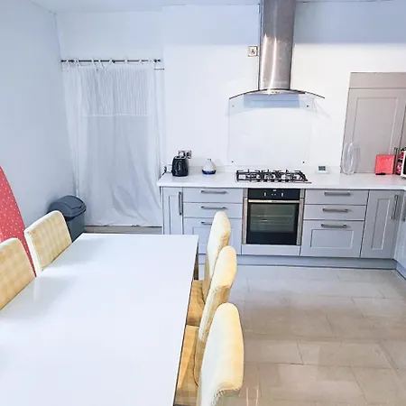 Russel House - 4 Bedroom - The Royal Mile Vakantiehuis *