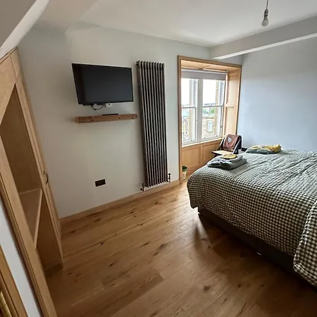 The Eyrie 2 Bedroom In Leith 公寓