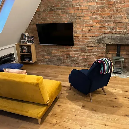 Apartment The Eyrie 2 Bedroom In Leith *