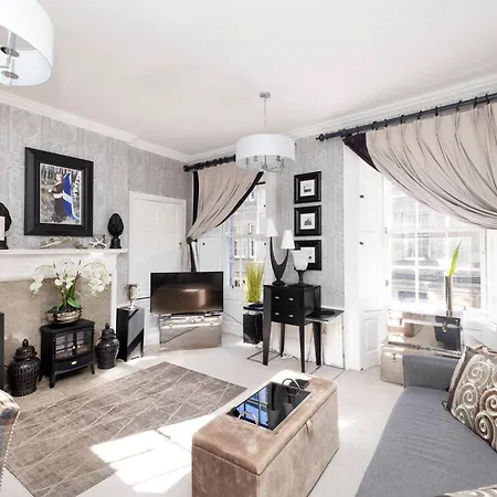 Joivy Exclusive At The Heart Of New Town Appartement