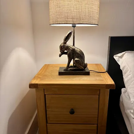 Apartment Bread Street, And Spacious One Bed Flat *