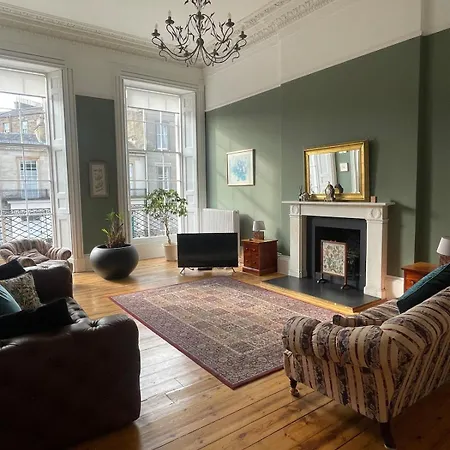 Georgian Townhouse In Centre Villa Edinburg