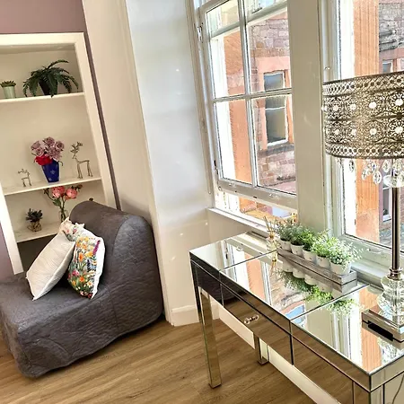 Lägenhet Cosy In Centre , 2 Bedroom1 Bathroom Edinburg