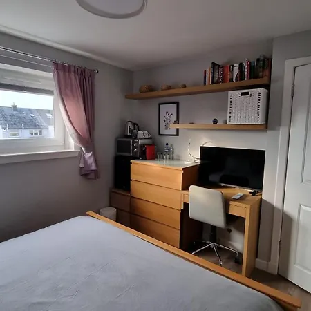 Ubytování v soukromí Innisfail Edi Edinburgh