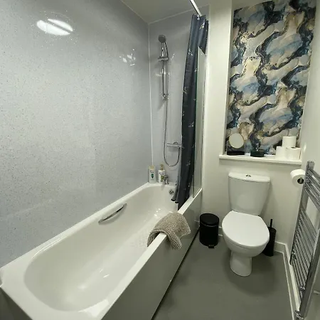 Appartamento Iona's Family Retreat B