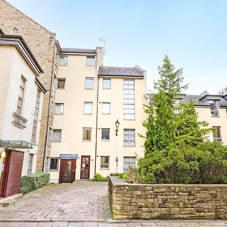 Joivy Stylish 3 Bed, 3 Bath Flat With Balcony In Old Town * Edynburg