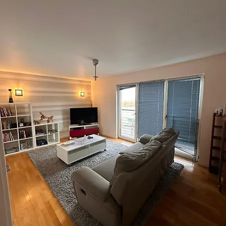 Easter Road Flat *
