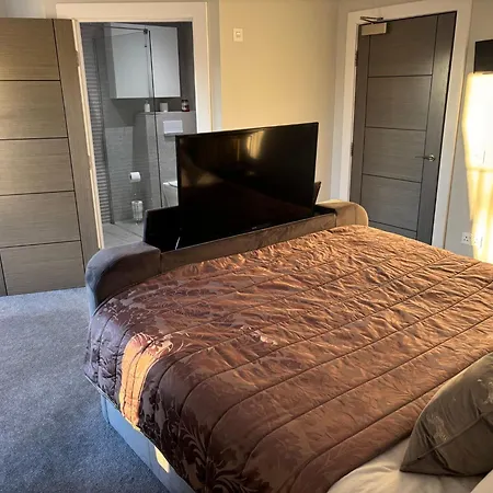 Βίλα Breathtaking 5 Bedroom Townhouse In Murrayfield Location, Free Parking