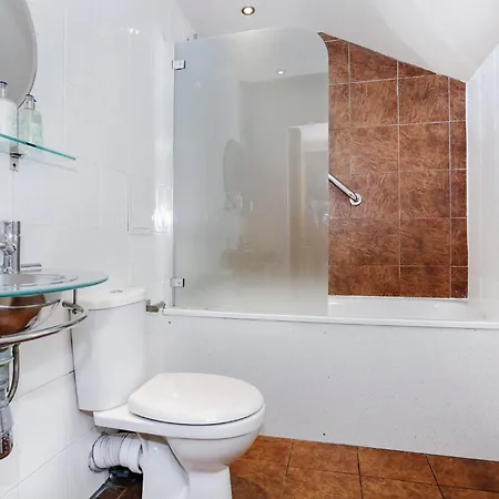 Large 3 Bed 3 Bath - New Town * Edinburgh