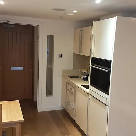 Apartahotel Cs Exclusive Of Princess Street West End Edimburgo