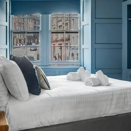 Warden's Close Apartamento *