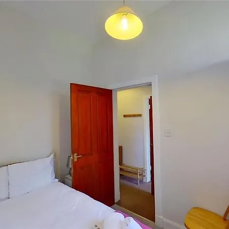 Apartment 1 Bed Flat Near Castle