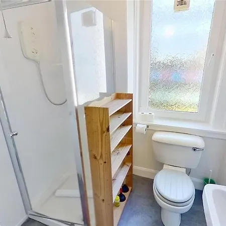 1 Bed Flat Near Castle