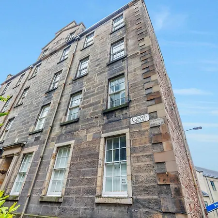 Apartmán Large Super 3 Bed -princes Street, Parking