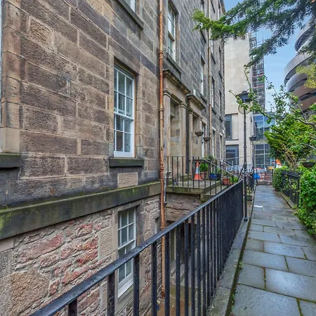 Large Super 3 Bed -princes Street, Parking Apartamento Edimburgo