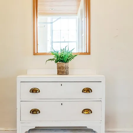 Daire Large Super 3 Bed -princes Street, Parking Edinburgh