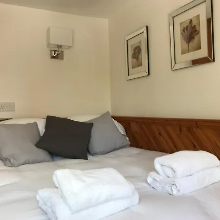 Stylish With Private Roof Terrace Apartament Edynburg