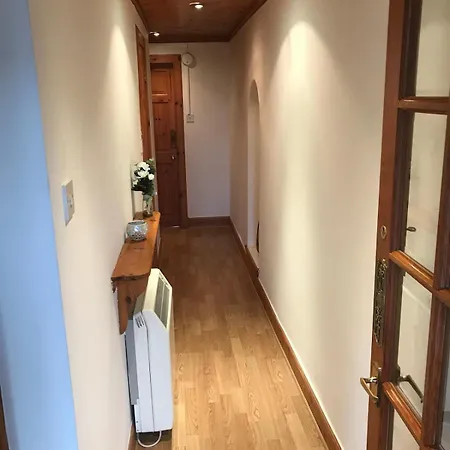 Stylish With Private Roof Terrace Apartament Edynburg