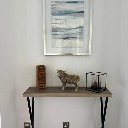 3 Bedroom Tranquil Ground Floor Flat In Merchiston Apartment Edinburgh