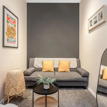 Beautiful Designer 2 Bed 2 Bath Old Town - Parking 公寓 爱丁堡