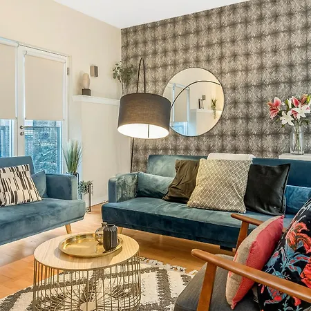Beautiful Designer 2 Bed 2 Bath Old Town - Parking 公寓
