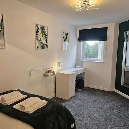 The Bonnington Abode Apartment