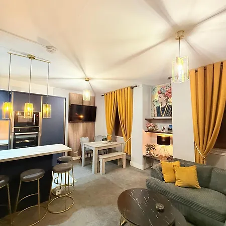 Two Bedroom Apartment-central Edinburgh-old Town-licensed Apartamento *