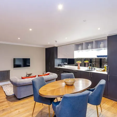 Dragon Luxury Serviced At Albyn Place Apartament *