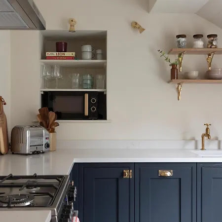 Luxury Mews In The Heart Of New Town Holiday home