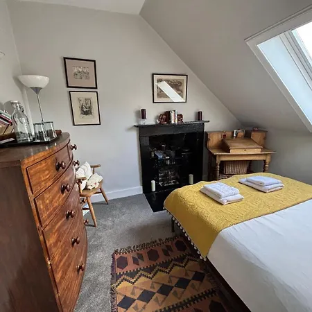 Stunning 2-bedroom Georgian Flat, Centre * エディンバラ