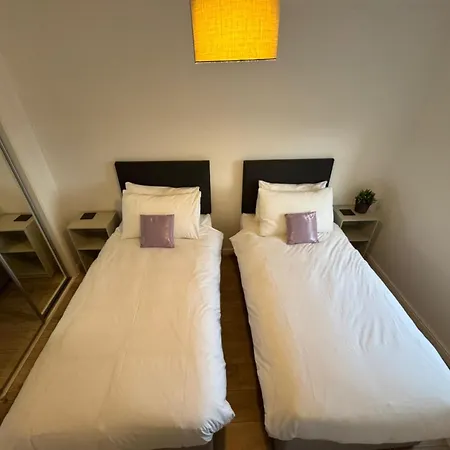 Apartment 2-bed Retreat *