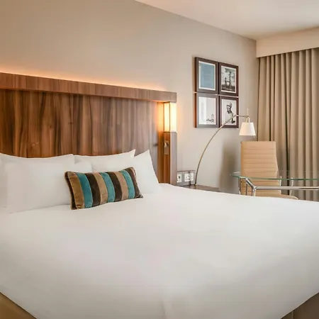 Courtyard By Marriott 4* Edynburg