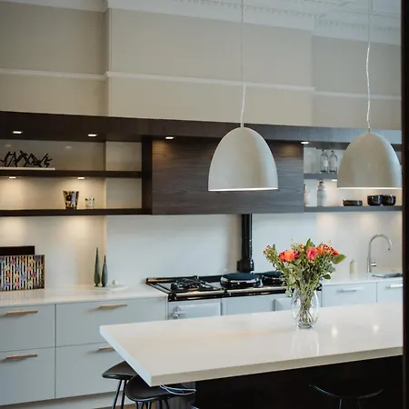 Prestigious Townhouse Close To Princes Street Эдинбург