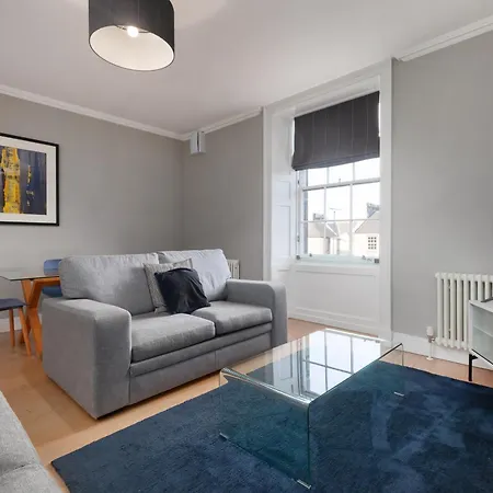 Destiny Scotland - Hill Street אדינבורו