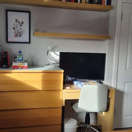 Ubytování v soukromí Innisfail Edi *