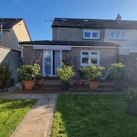 Ubytování v soukromí Innisfail Edi - Double With Private Bathroom Edinburgh