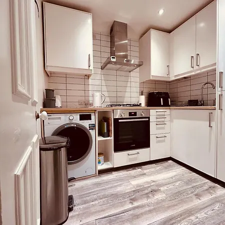 Apartment Attractions Retreat *