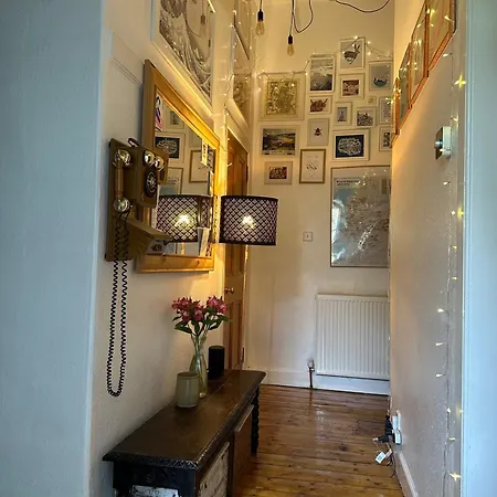 Quirky In The Heart Of Leith With Garden 아파트 에든버러