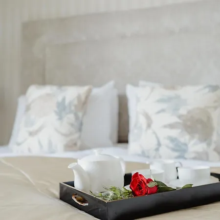 Апартаменты Prestigious Townhouse Close To Princes Street Эдинбург