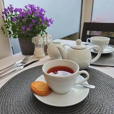 Cruachan 3* Edinburgh