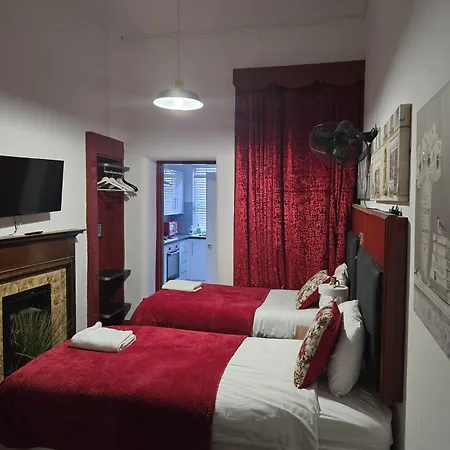 The - No 57 Bed & Breakfast *