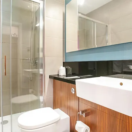 The Place 4* Edinburgh