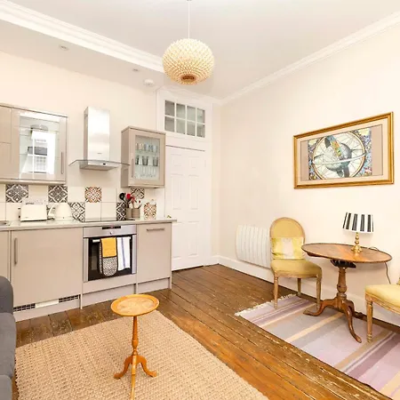 Apartment Joivy Classy Near Castle *