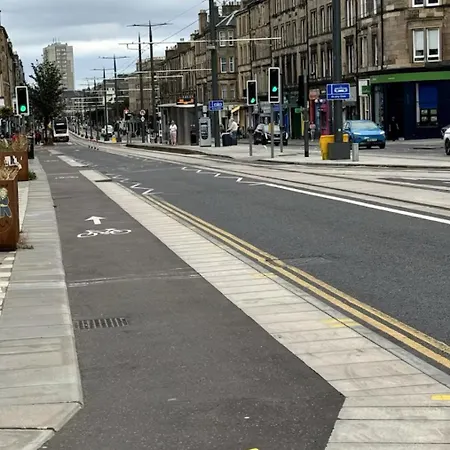 Apartment Modern Centre In Edinburgh