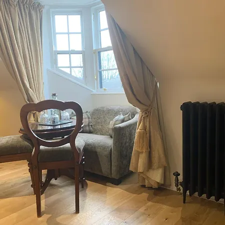 23 Mayfield Penzion 5*