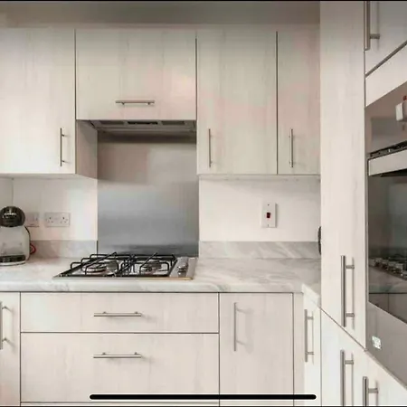 New Built 2022, 3 Bedroom Townhouse Эдинбург