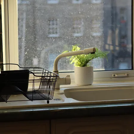 3 Bed Flat In Grassmarket Area 公寓 *
