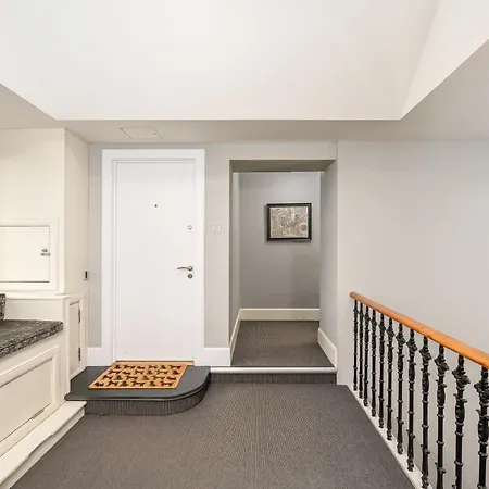 데스티니 스코틀랜드 - 세인트 앤드류 스퀘어 아파트먼트 * 에든버러